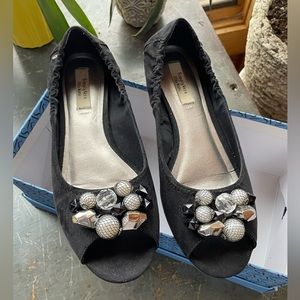 Vera Wang Calabrese Black Flats